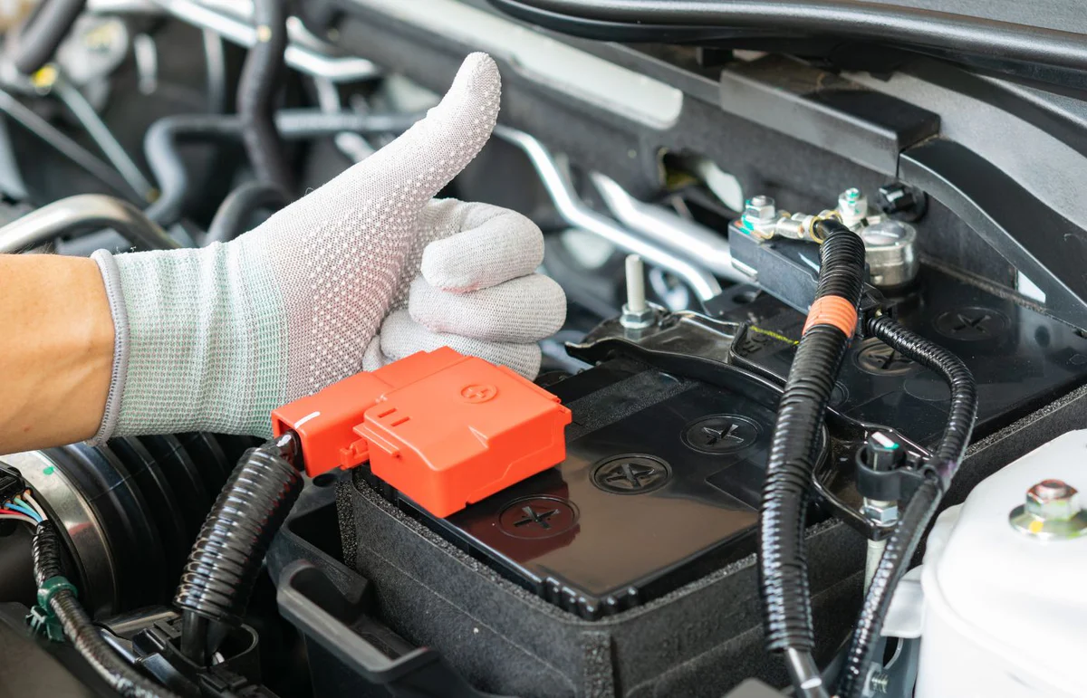 Why Motor One Car Batteries is Your Best Choice for Battery Replacements in Melbourne